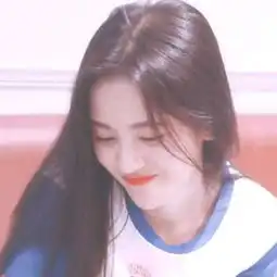 港风复古女生头像朦胧美 港风复古女生头像朦胧美