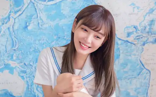  治愈系美女性感写真,夏日治愈吊带,点击图片链接获取fuli内容肖像