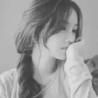 qq头像带字的女生超拽黑白霸气超拽的qq女生头像 qq头像带字的女生超拽黑白霸气超拽的qq女生头像