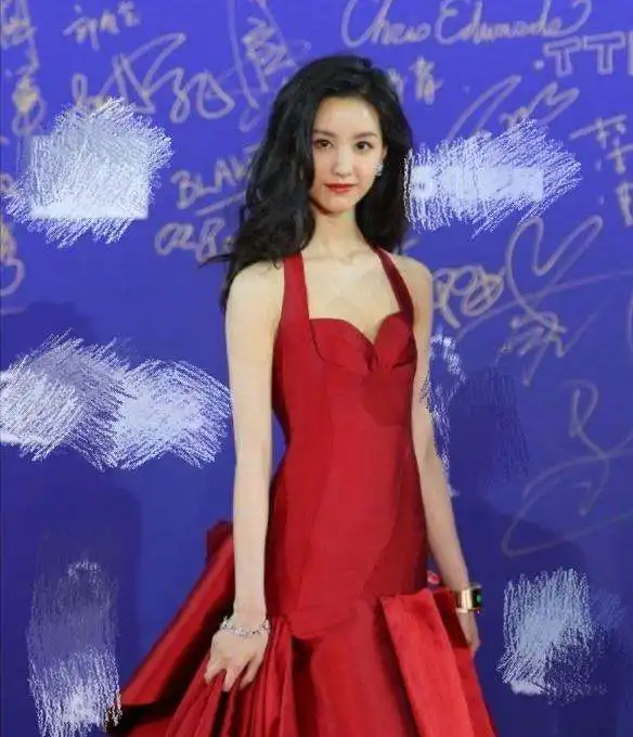 陈都灵被哪高人指点了港风那种妩媚柔情,艳压全场女星 陈都灵被哪高人指点了港风那种妩媚柔情,艳压全场女星