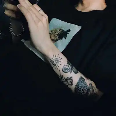 qq头像男生帅气冷酷冷漠高清男生图片 qq头像男生帅气冷酷冷漠高清男生图片