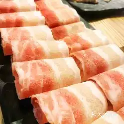 冷系列情侣头像猪肉卷