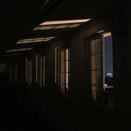  黑色背景图一直很喜欢黑色
