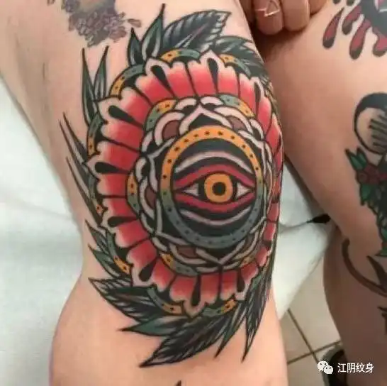  欧美系的小腿纹身素材