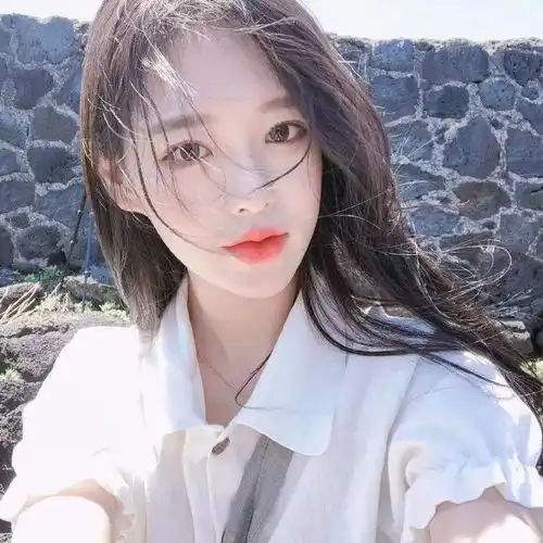 可爱系头像女生真人可保