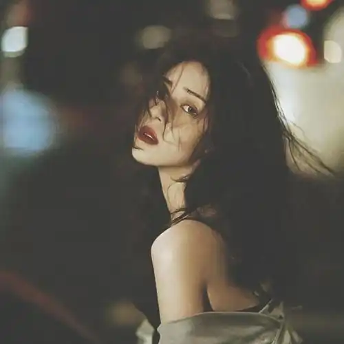  复古女生头像心与温柔,随时为殿下留存