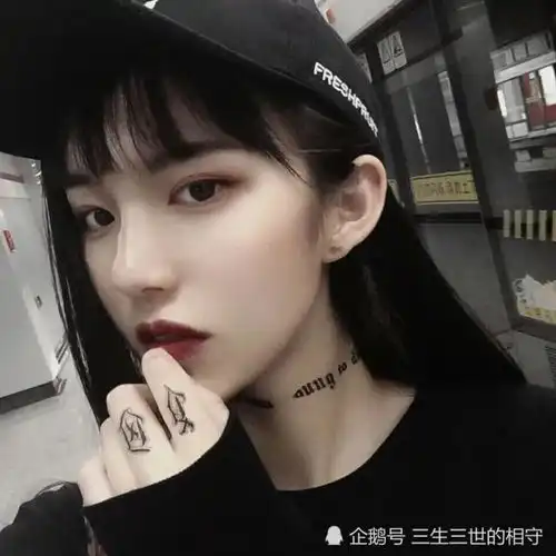 头像女霸气黑色系女生西