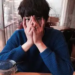  中5条的女生对男友占有欲很强