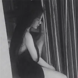  意境头像女生黑白头像大全别总在感情的世界里伤春悲秋