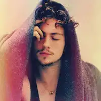 治愈系男生头像欧美男人