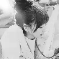 黑白御姐御叔头像女生微信头像图片大全 黑白御姐御叔头像女生微信头像图片大全