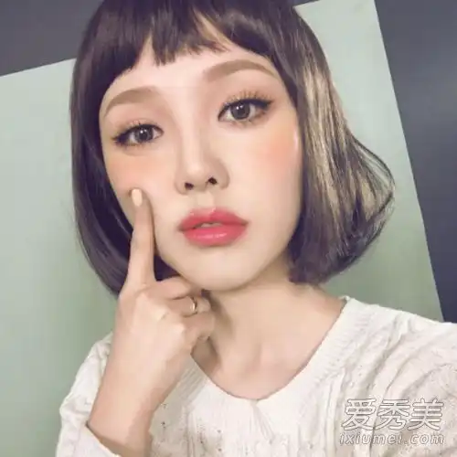 可爱女生头像萌系真人妆