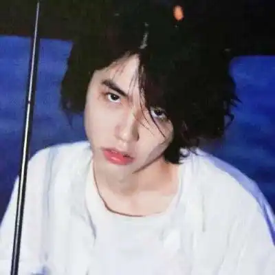  小众男生头像