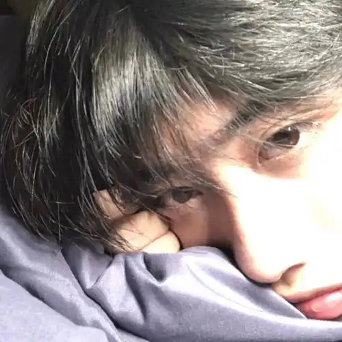  头像好看的男生头像开始营业