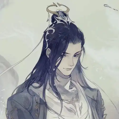  男头一个少年闻起来,像雨前的月光