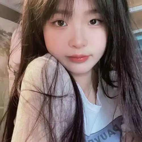 可爱系头像女生真人可保