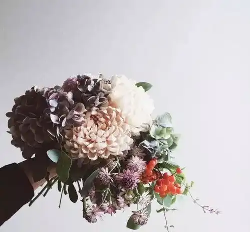  赏析盐系花艺,治愈炎炎夏日