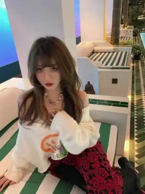  猫系女友夏天有我这样的女朋友你晚上几点回家