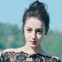  热巴头像高清壁纸微信头像图片大全