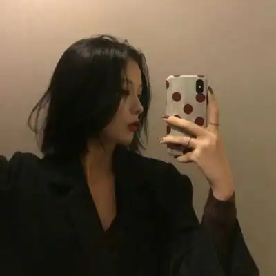 苏瓷高冷个性女头御姐成熟个女生头像我要个性网 苏瓷高冷个性女头御姐成熟个女生头像我要个性网