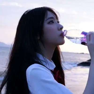 甜美系女头像侧脸调出