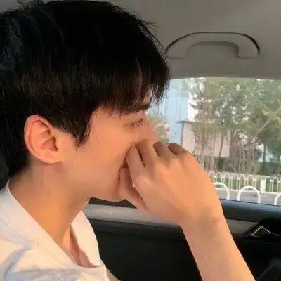 ins小清新文艺范男头靠近你的时男生头像我要个性网