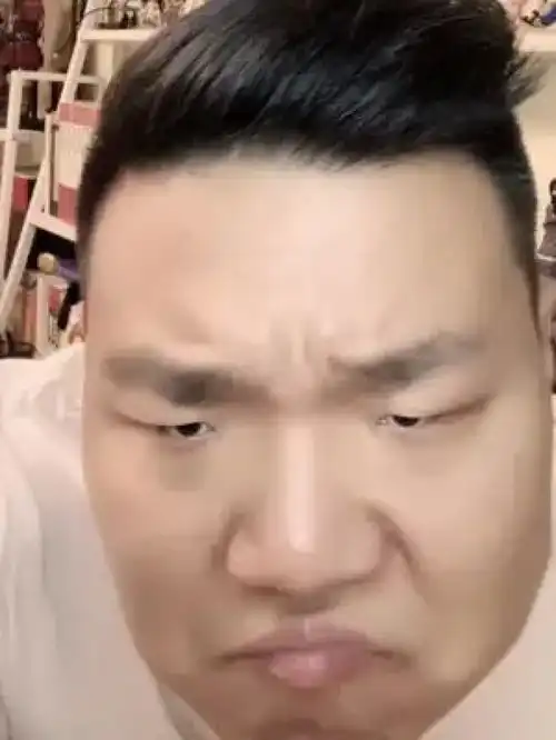  我要变好看中年油腻大叔一枚