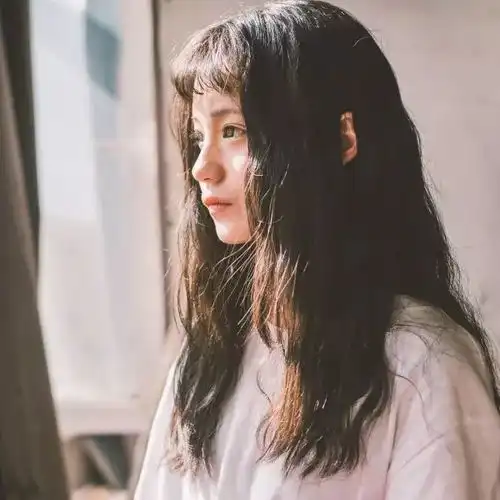 好看的头像女孩清冷系王