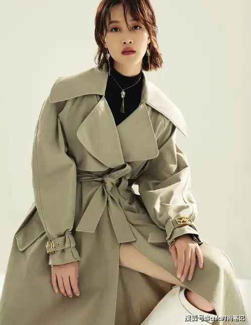 初秋薄长外套怎么穿高圆圆薄长风衣清纯如初,一点不像孩子妈 初秋薄长外套怎么穿高圆圆薄长风衣清纯如初,一点不像孩子妈