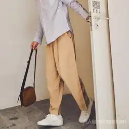 暖色系微信头像男生暖色