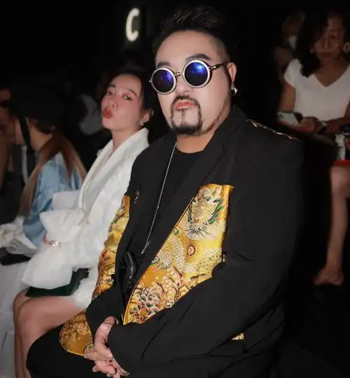 胖男变型男黑社会大哥风格的5个穿搭分析,太实用了 胖男变型男黑社会大哥风格的5个穿搭分析,太实用了