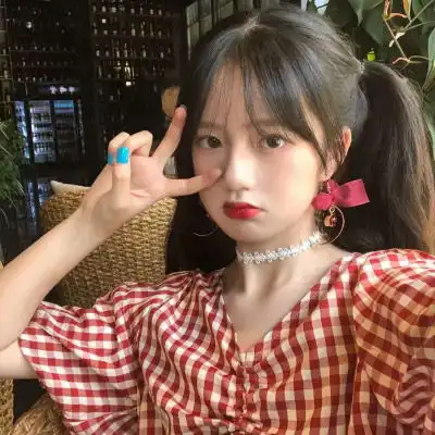  十人闺蜜头像一人一张10张同一团队系列的可爱头像