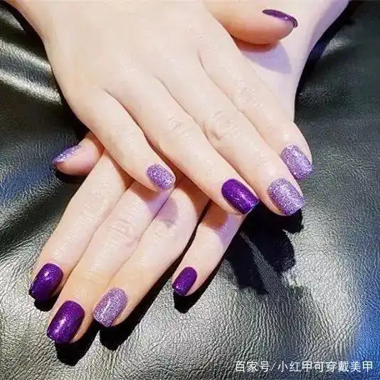 极简纯色美甲,才是最经典的美甲款式 极简纯色美甲,才是最经典的美甲款式