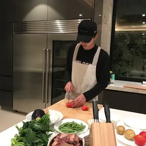  kris吴亦凡头像