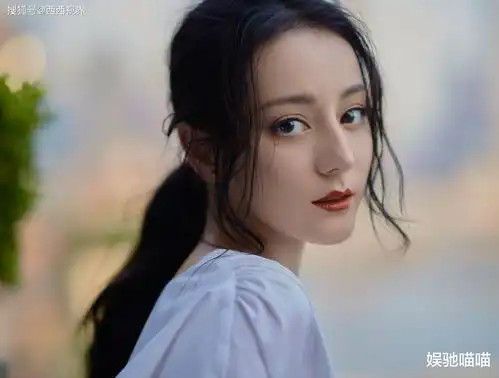  金鹰奖清票显示真实人气王一博被清73万票,但最尴尬的还是宋茜
