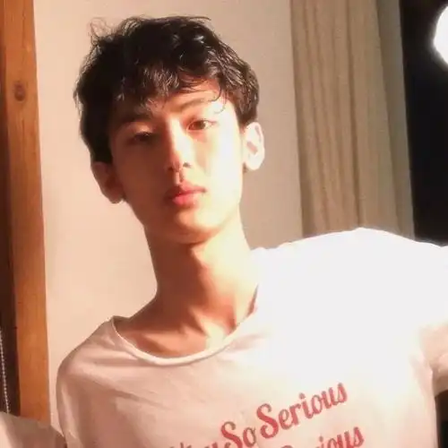 情侣头像ins高级禁欲系