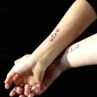  比心的纹身图情侣微信头像图片大全