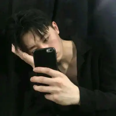  帅气冷漠黑暗男生头像伤感丧风格