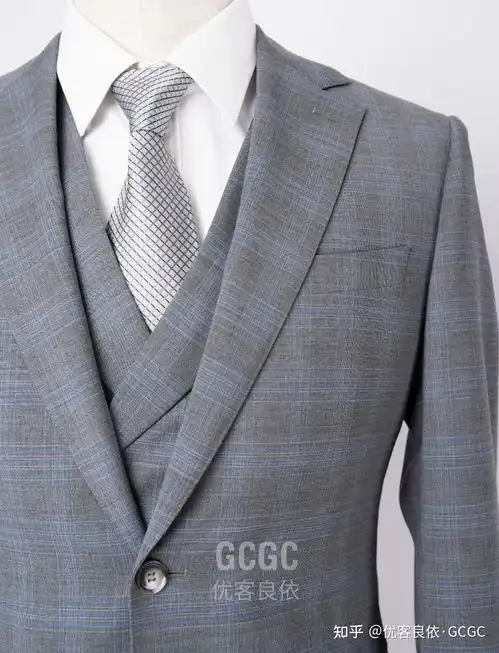 关于衬衫的搭配小技巧 关于衬衫的搭配小技巧