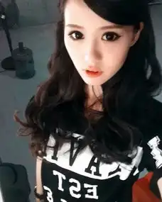  中超绿地助教娇妻闺蜜走红为其征婚只要男球员
