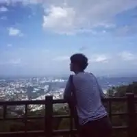 头像蓝色系背影男生