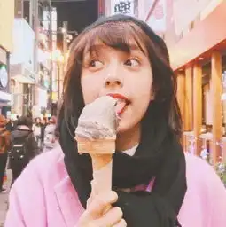  97年英日混血麻豆,被大家称为极致美少女,可盐可甜