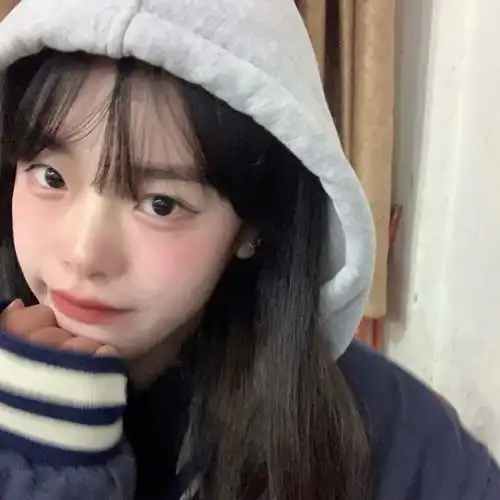 头像女花系图片真人可爱