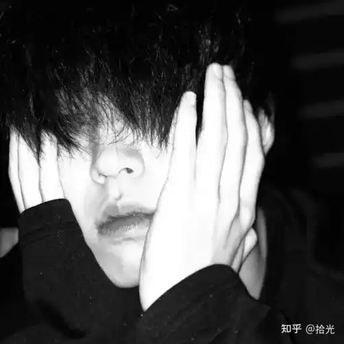  个性头像微信霸气帅气男生女生头像冷酷超拽女生头像动漫黑暗系酷酷的高冷御姐