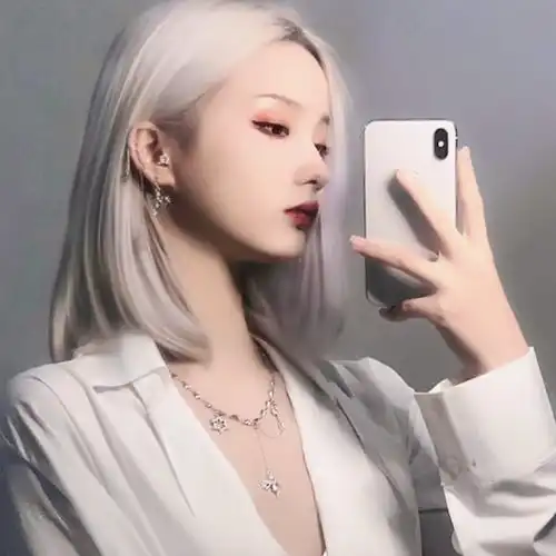 2022霸气高冷到爆的头像女生图片 2022霸气高冷到爆的头像女生图片