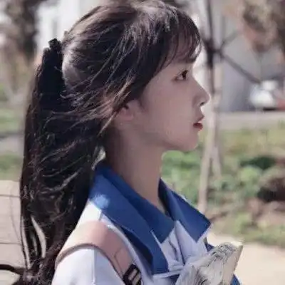 抑郁系伤感头像女生真人