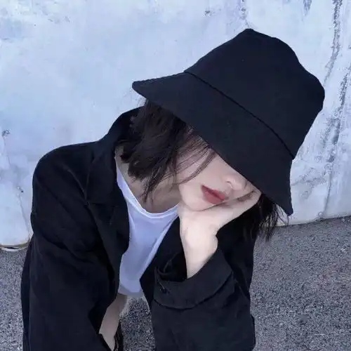  头像一些emo文案