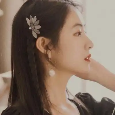 复古港风人从悲伤中落落大方走出来就是艺术家 复古港风人从悲伤中落落大方走出来就是艺术家