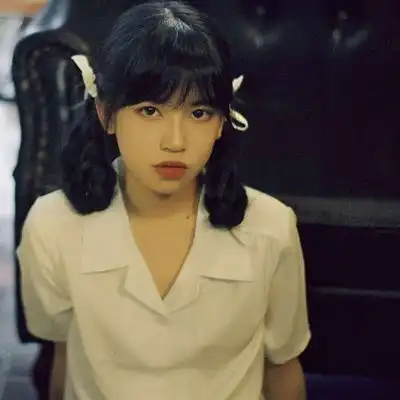 禁欲系女神头像田益