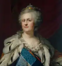  英首相卡梅伦被曝与俄女皇长得像对比照蹿红网络